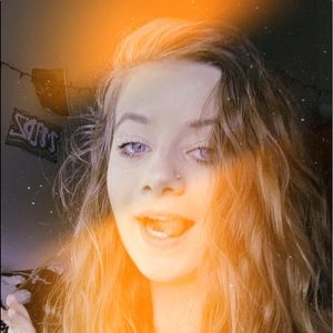 Meet your Posher, Maddy